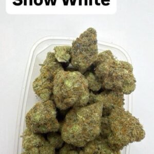 Canadienne Weed