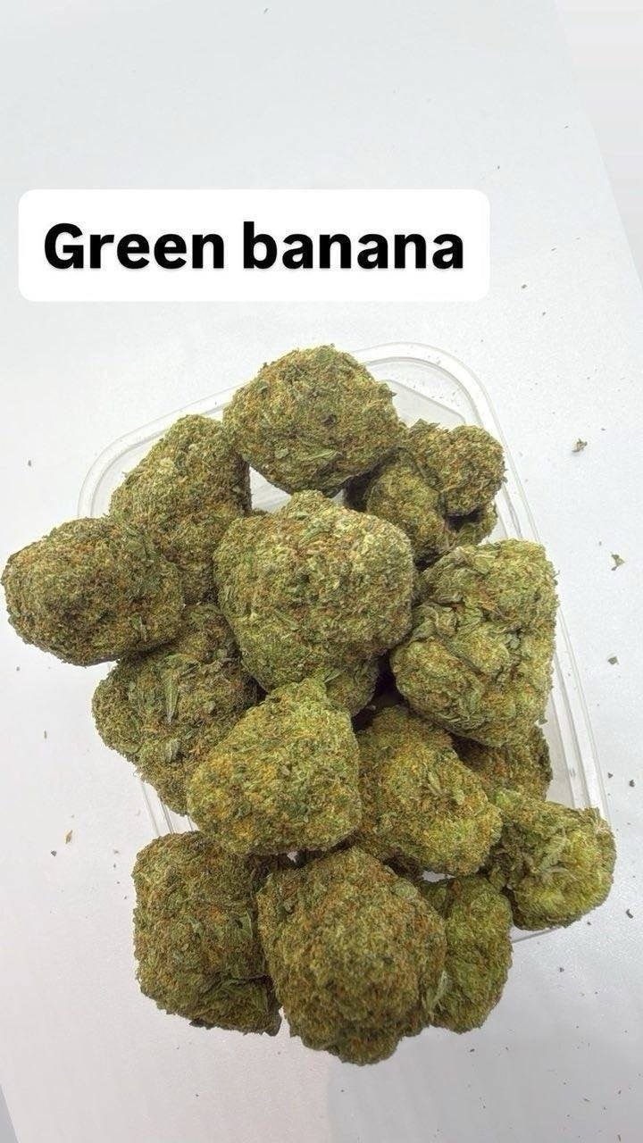 Canadienne Weed